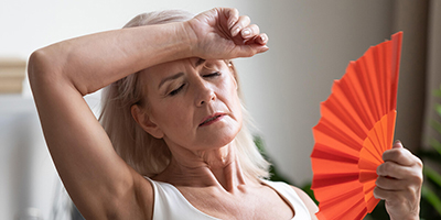Let’s Talk About Hot Flushes (and What You Can Do About Them)